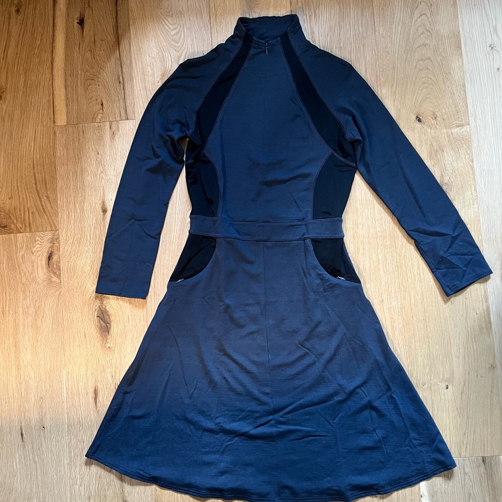 Athleta wool dress, size Small